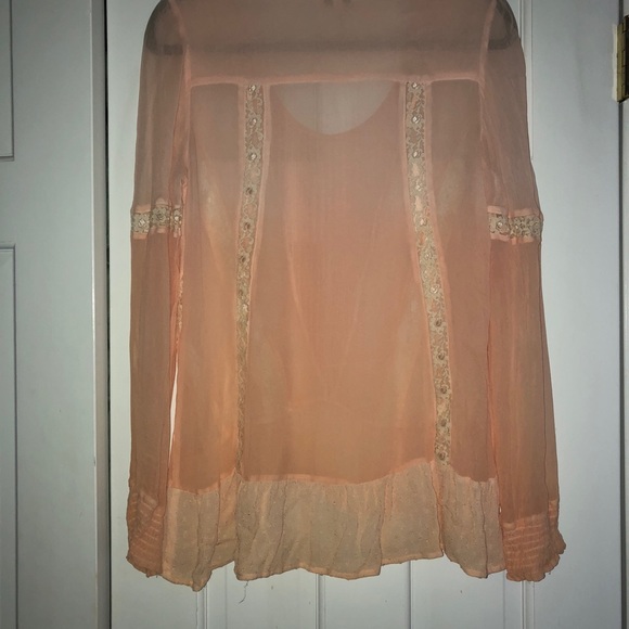 Buffalo top - Picture 2 of 2